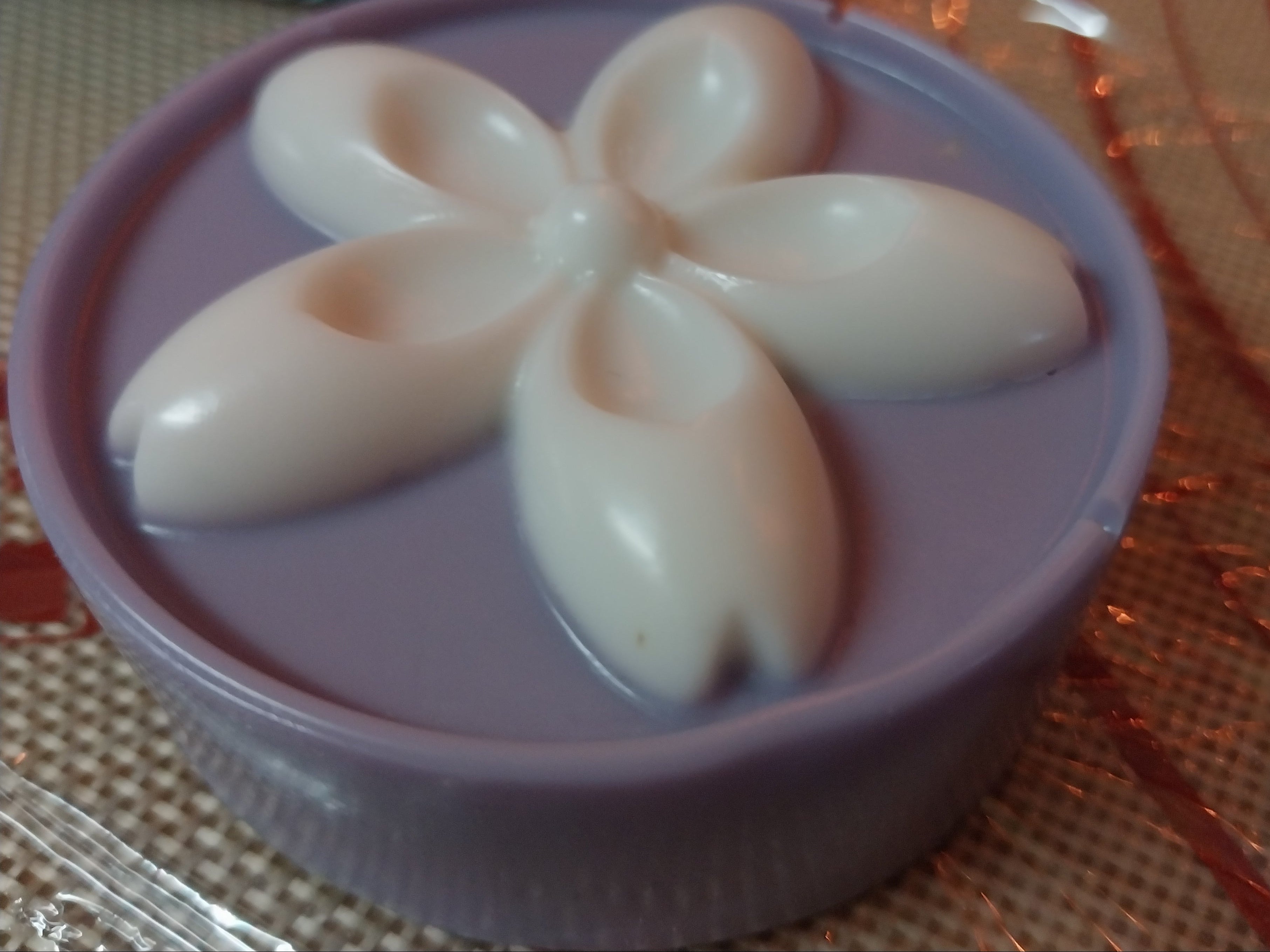 SOAPer Nova Handmade soaps (4 scents,multiple designs)